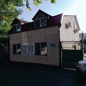 ゲストハウス When In, ティビリシ